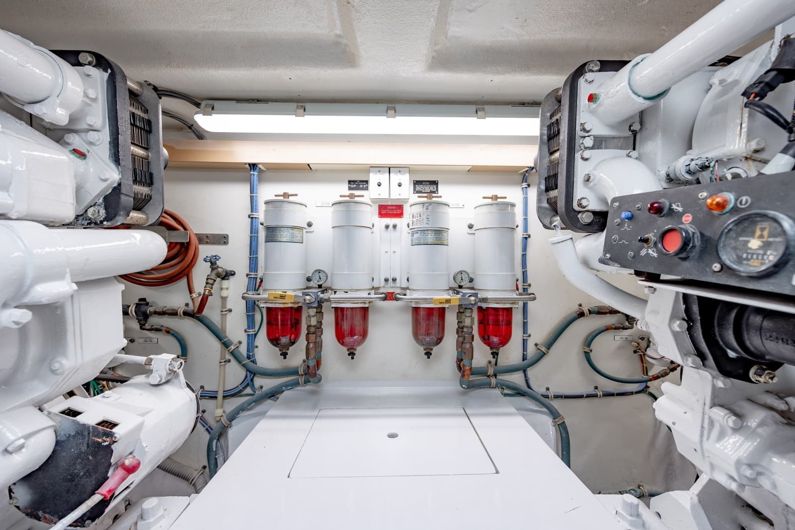 2000 Hatteras 50 Convertible