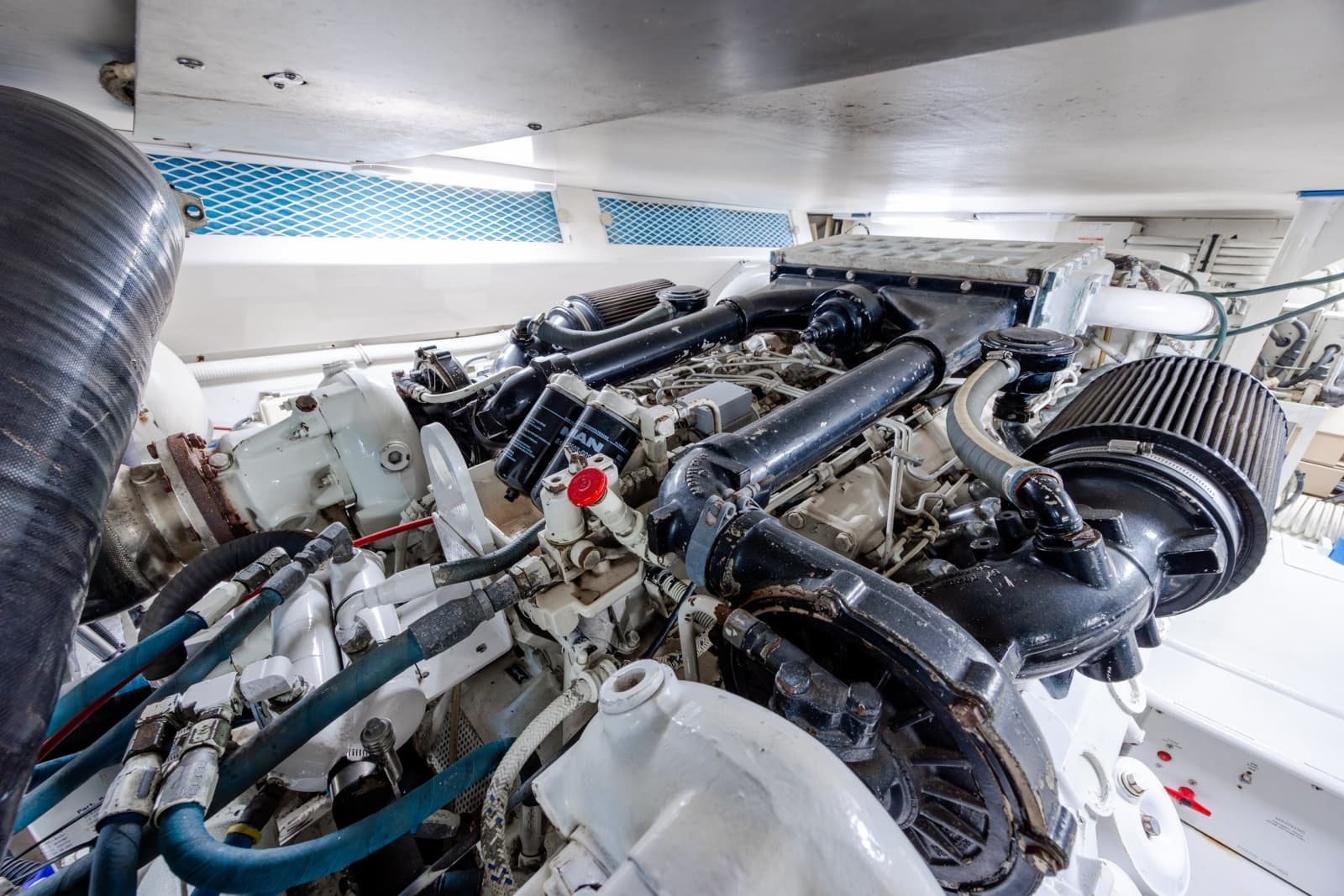 2000 Viking 55 Convertible