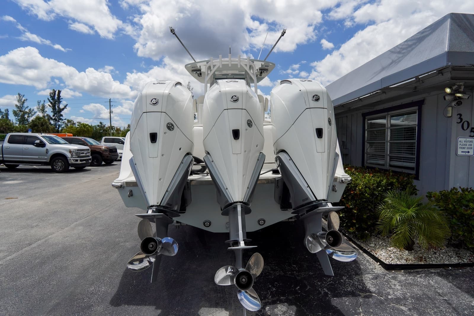 2024 Front Runner CC