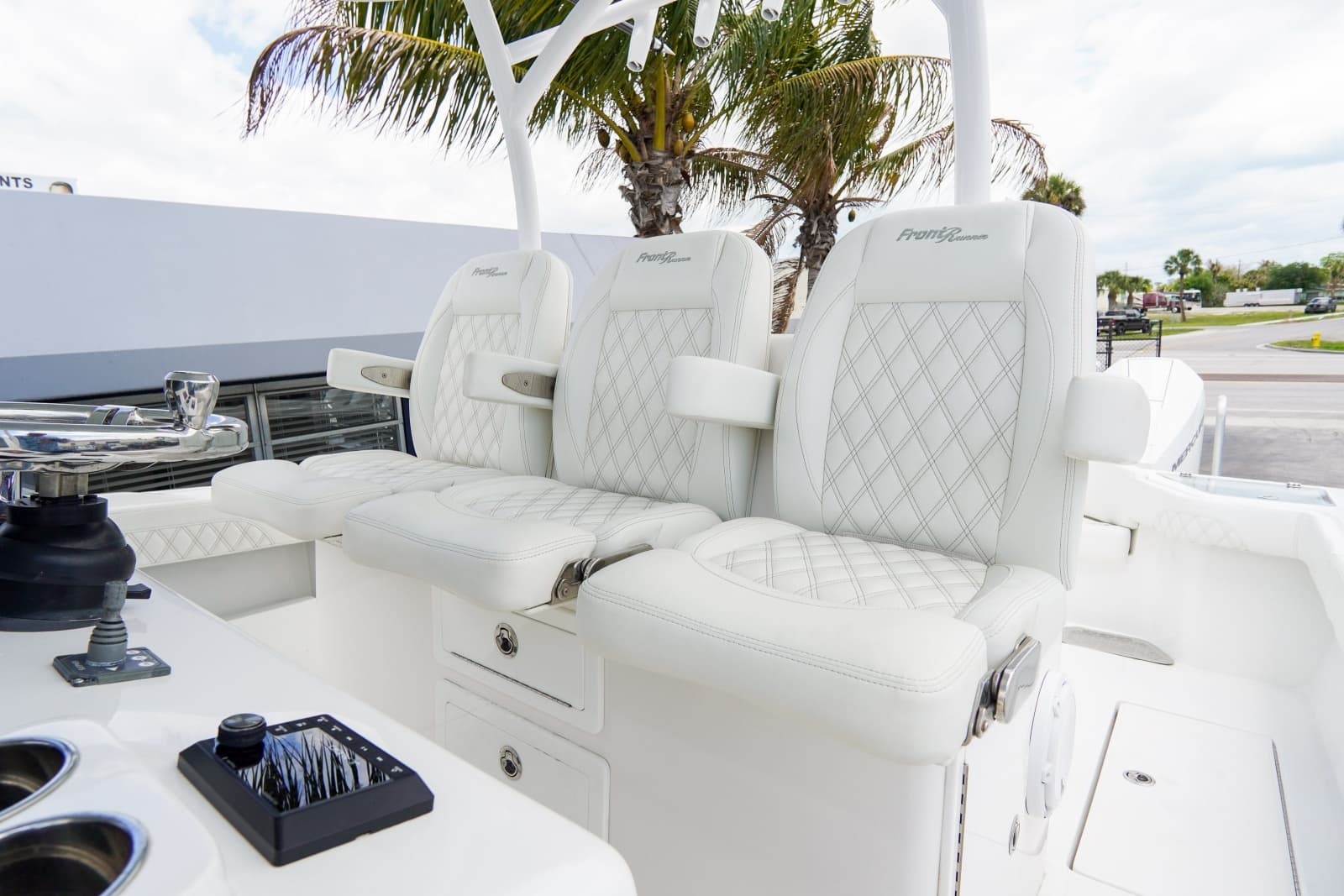 2024 Front Runner CC