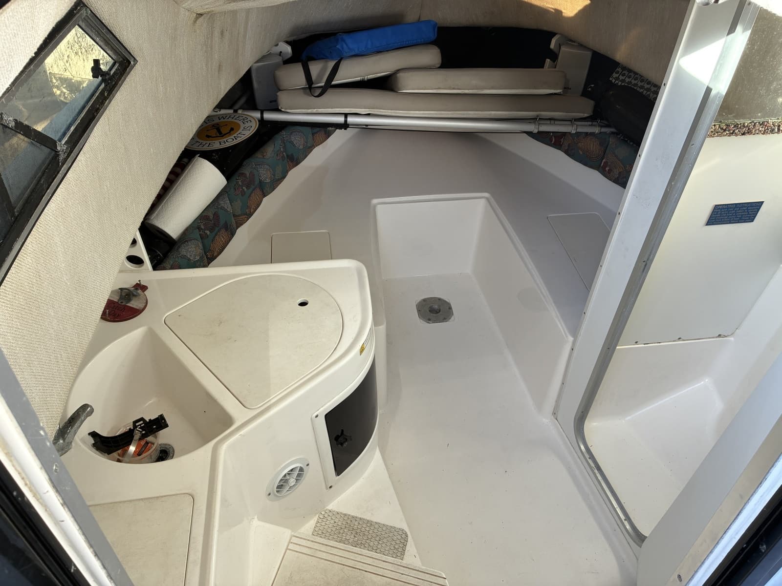 1997 Hydra-Sports 2750 WA