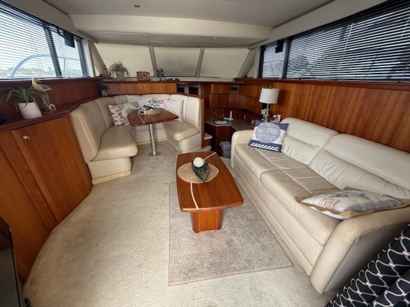 2001 Silverton 42 Convertible