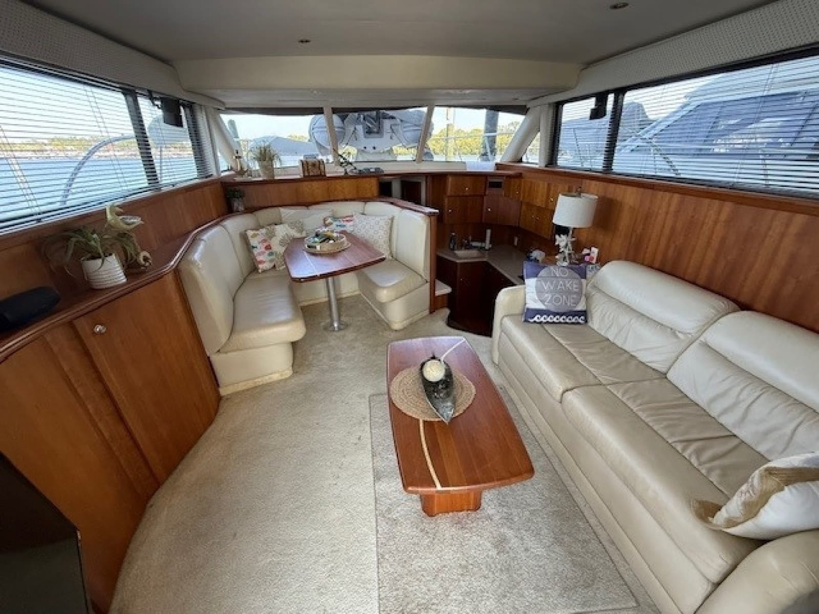 2001 Silverton 42 Convertible