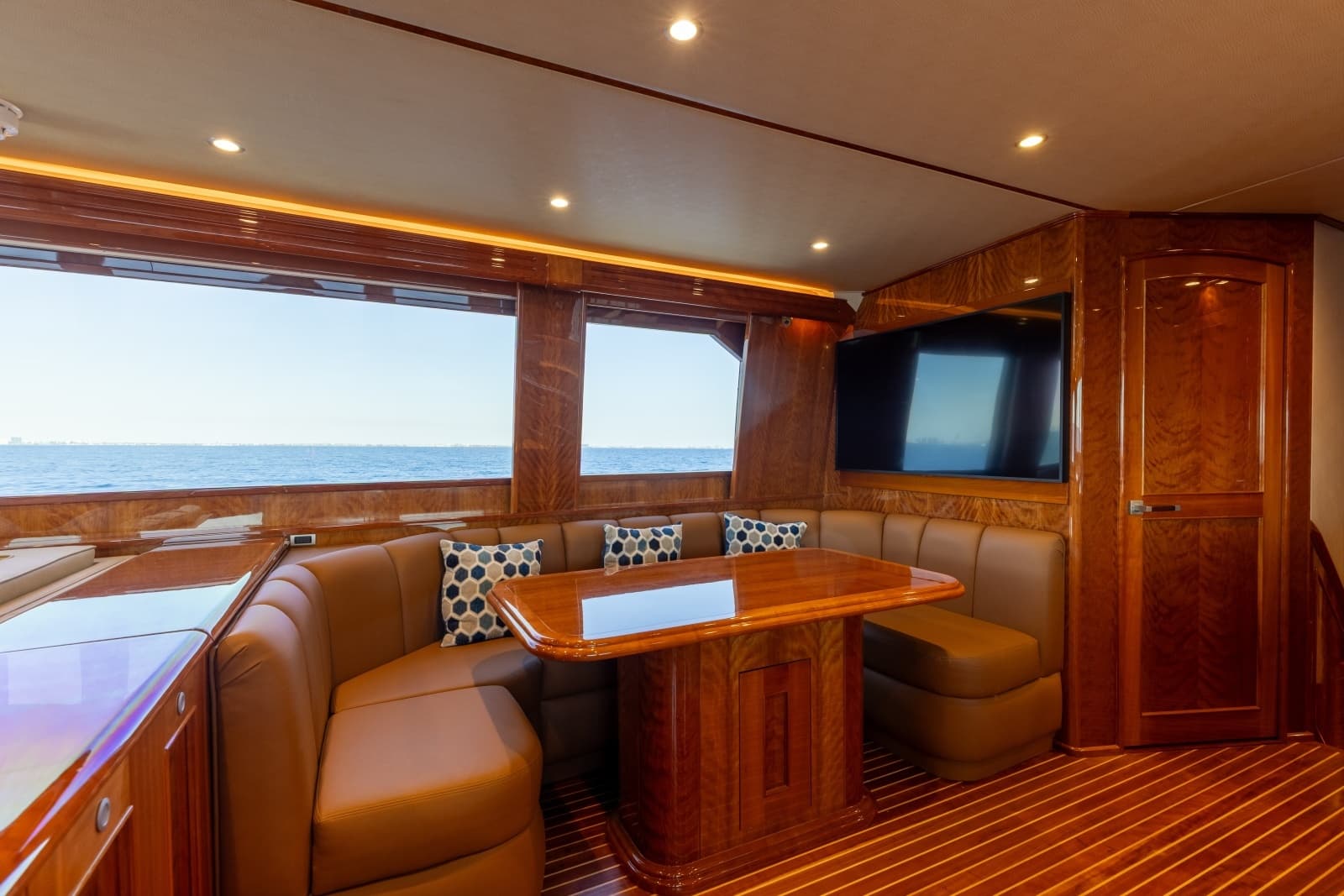 2016 Viking Skybridge