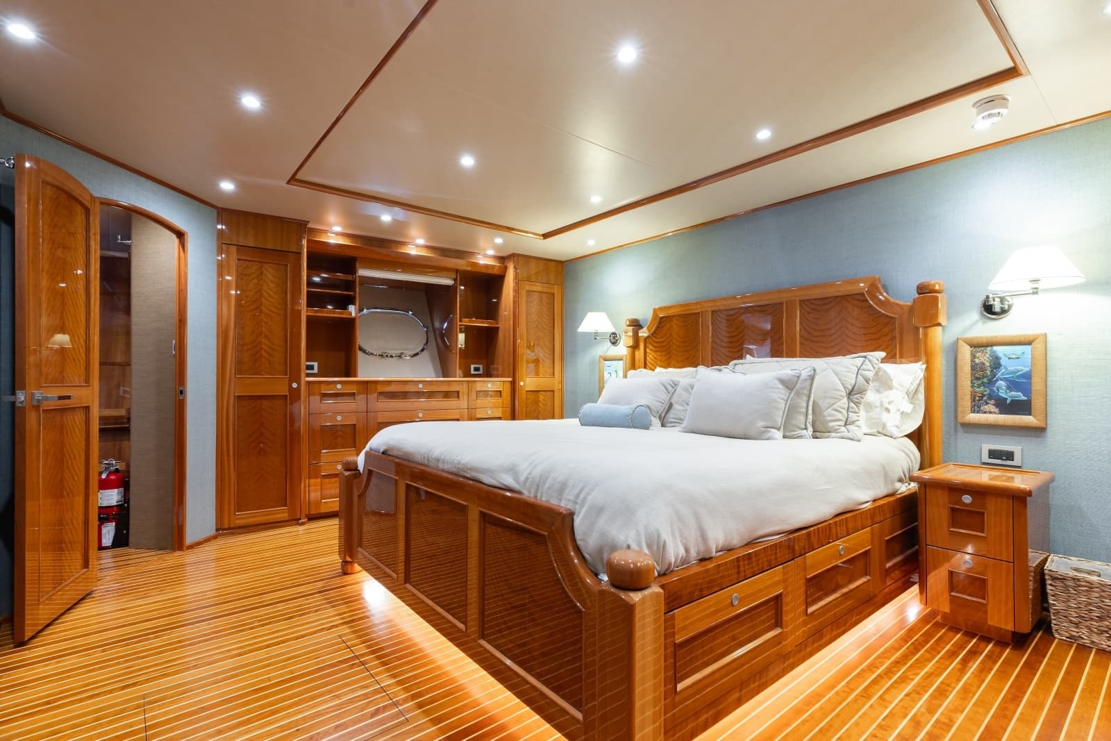 2016 Viking Skybridge