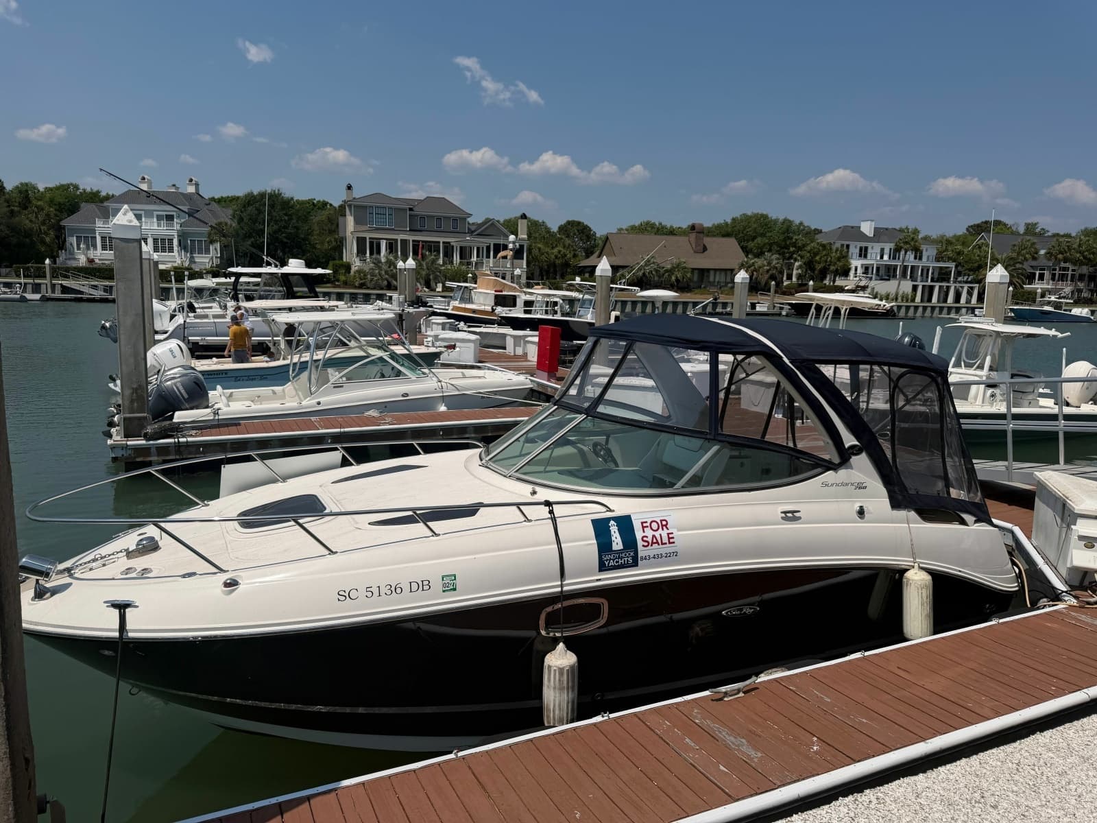 2013 Sea Ray Sundancer 260