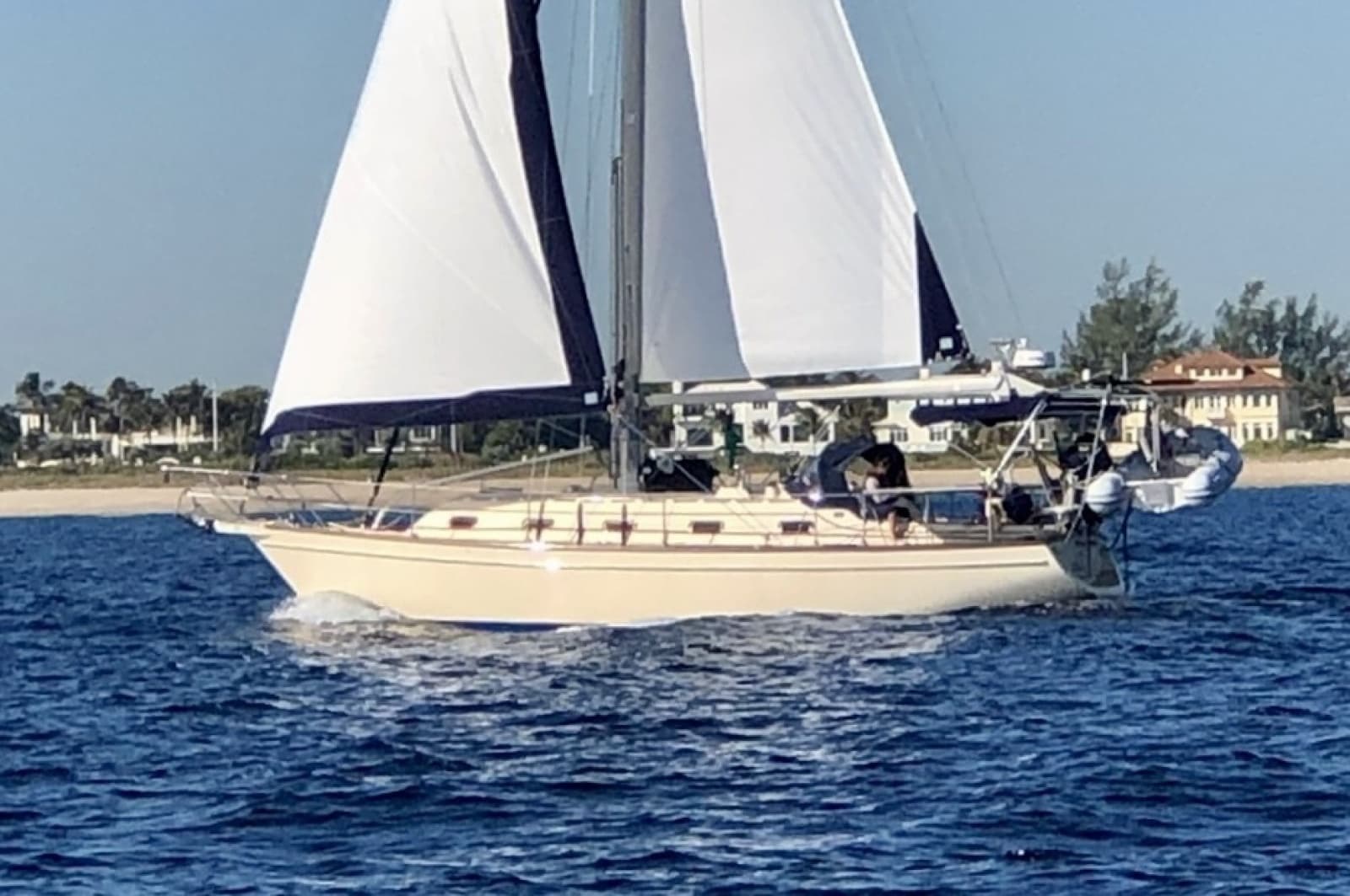 2003 Island Packet 380