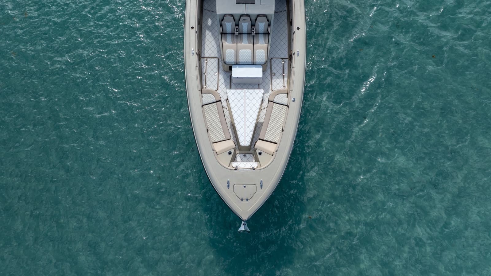 2019 Midnight Express 