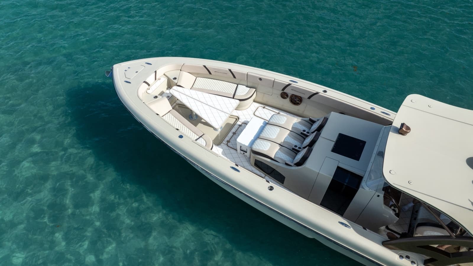 2019 Midnight Express 