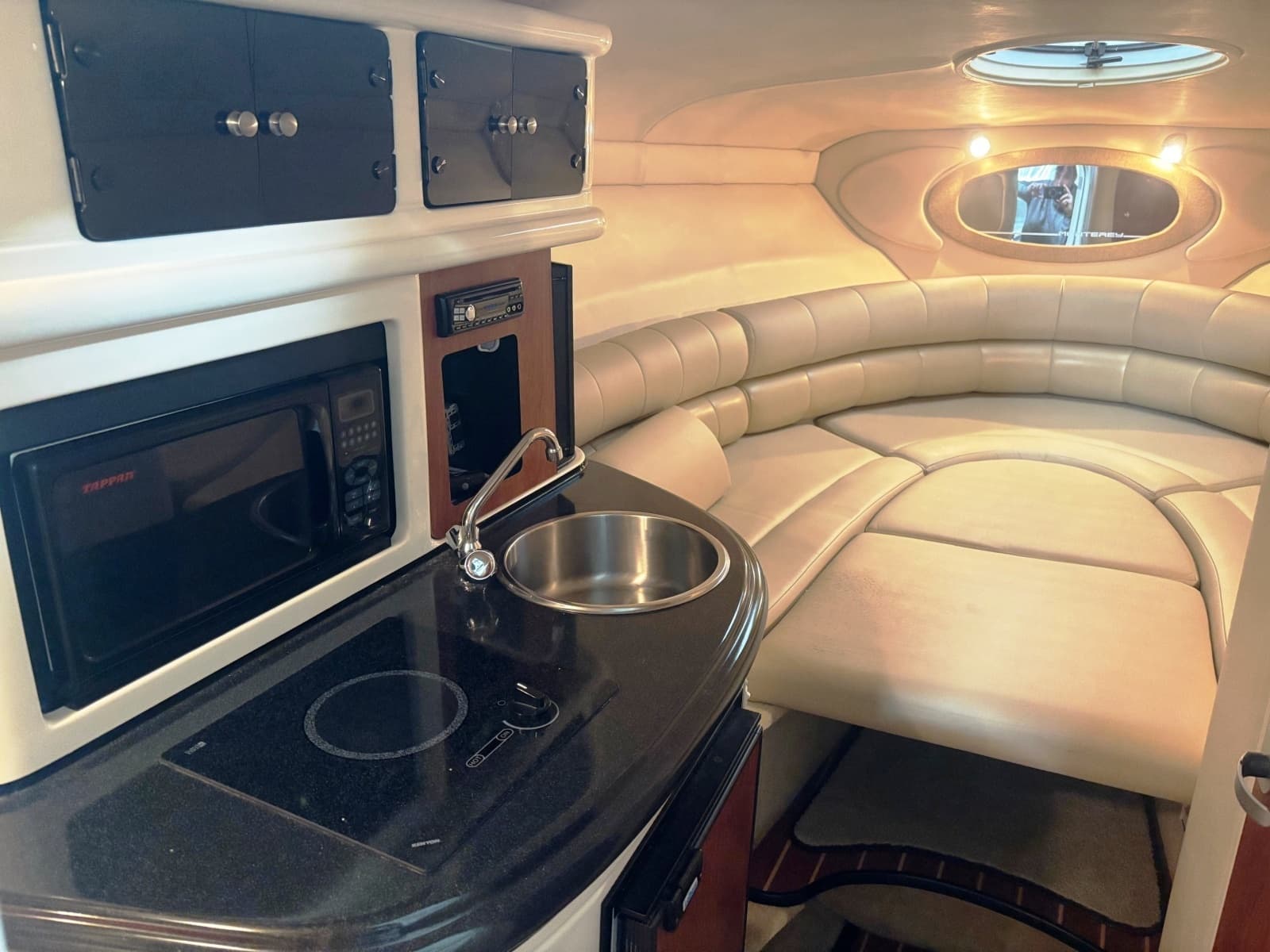 2008 Monterey 250 Cruisers