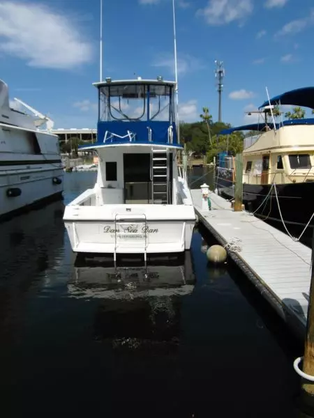 1995 Sportfish Aft Cockpit / Stern