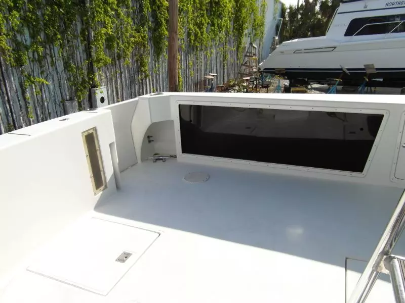 1995 Sportfish Cockpit Port