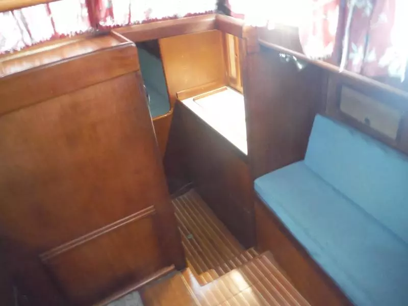 1980 Corbin 39 Aft Cockpit Cutter