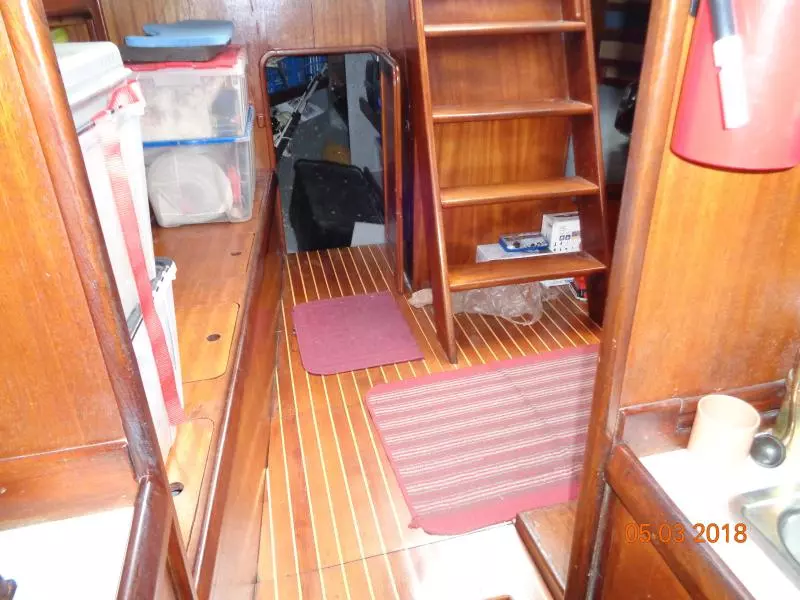1980 Corbin 39 Aft Cockpit Cutter