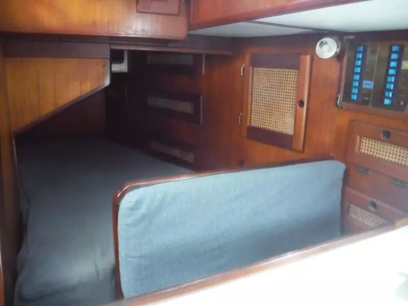 1980 Corbin 39 Aft Cockpit Cutter