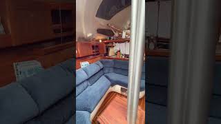 2002 Hunter 380 Interior Flythrough